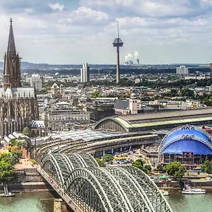 Hotel Express Cologne By Ihg, Troisdorf